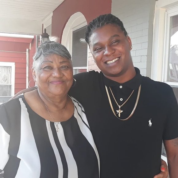 Meet your Posher, Kenneth - Picture 1 of 1